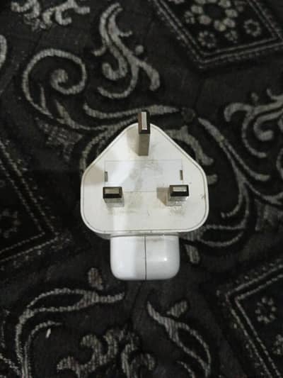 Apple USB Power Adapter 3-Pin – Used