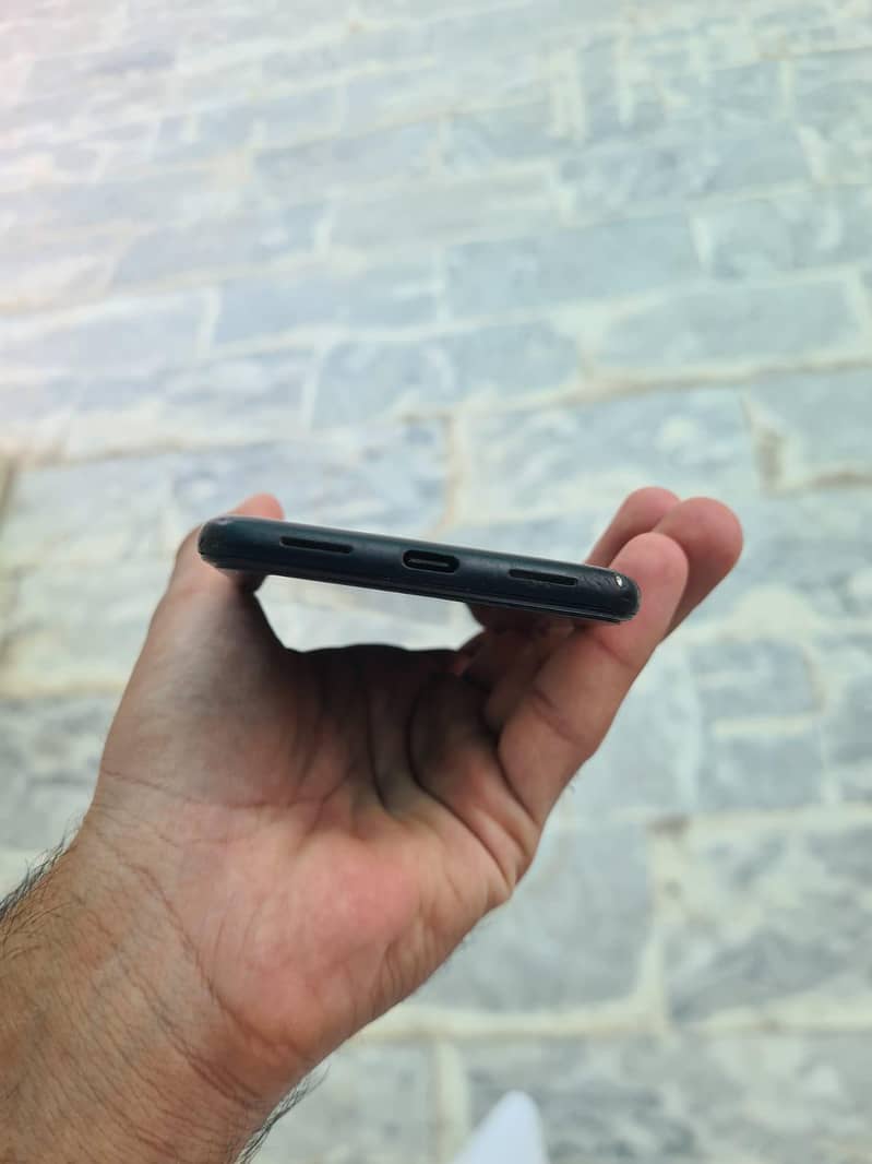 Google Pixel 5 0