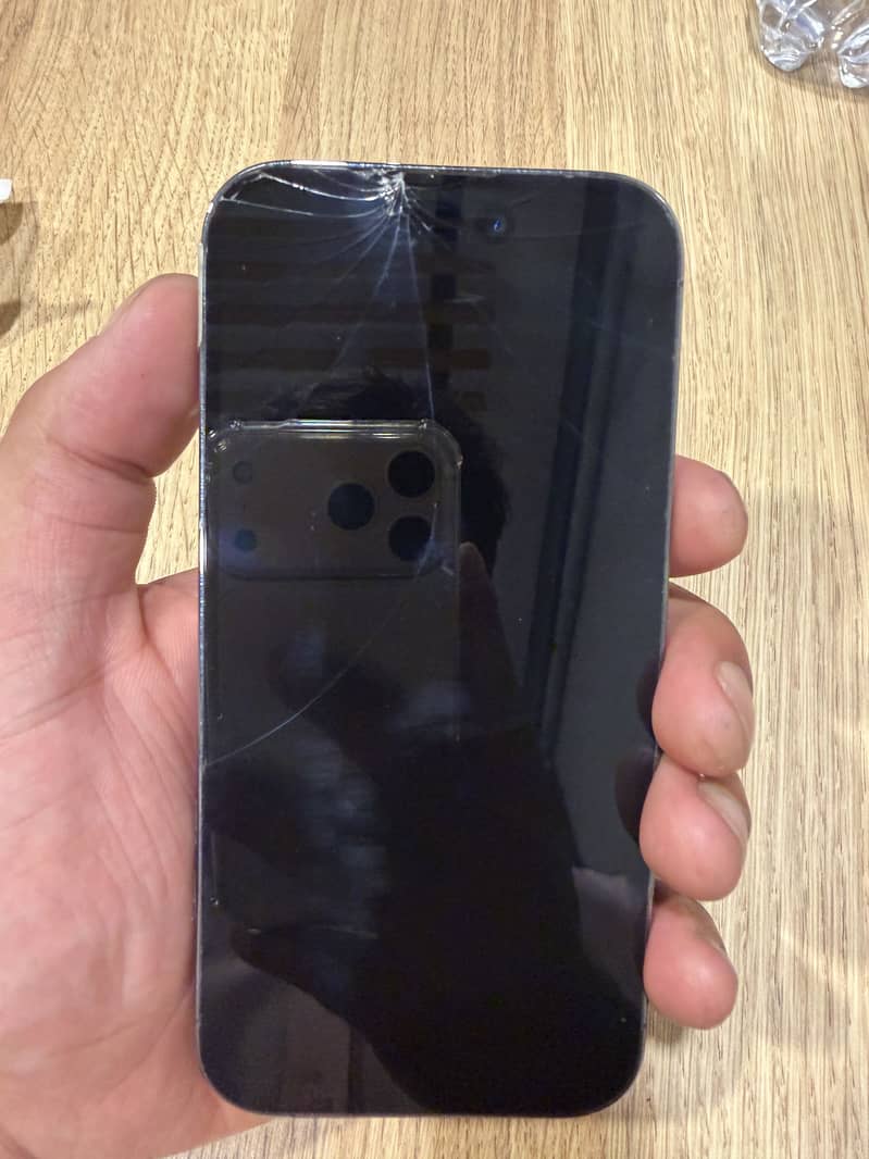 Apple iPhone 14 Pro 4