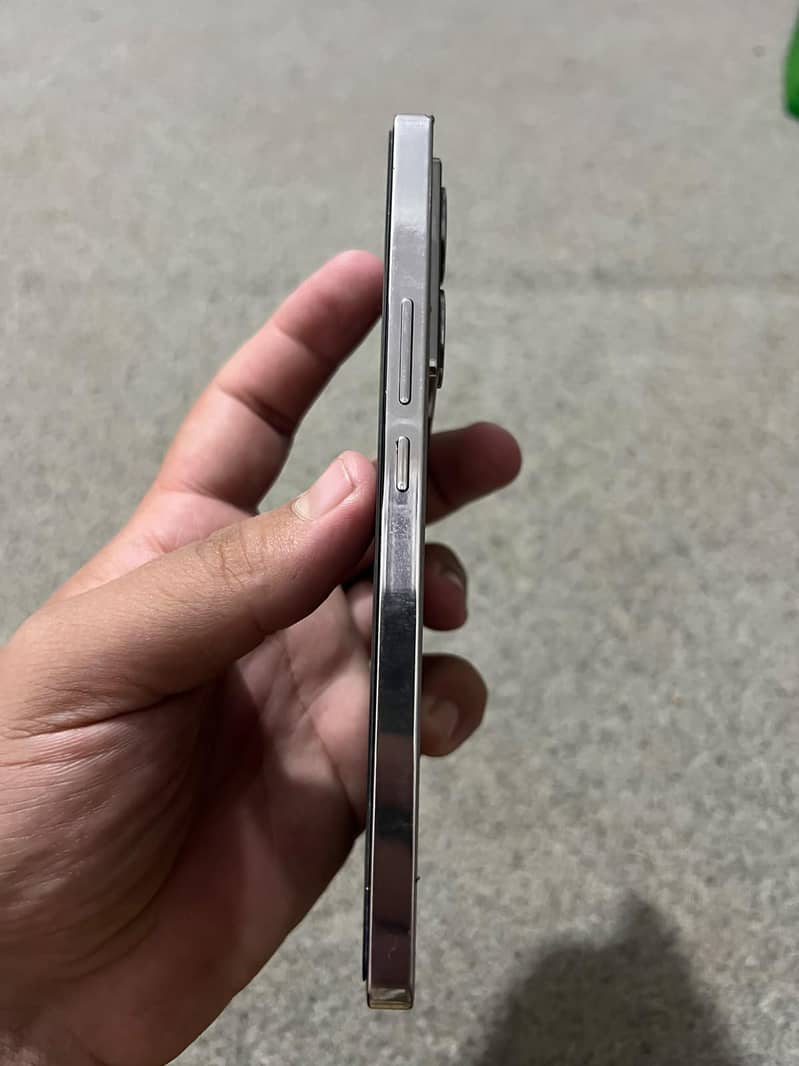 Infinix Note 40 3