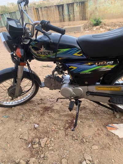 unique 2025 black 10/10bio matric avaliable first owner