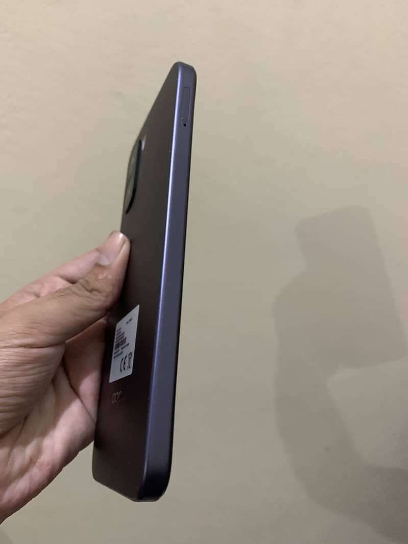 OPPO A6k 4