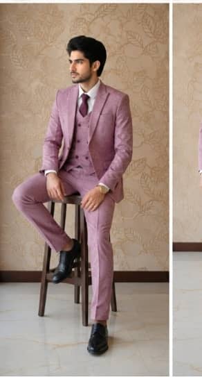 Men’s lavender 3 Piece Suit – Worn Once