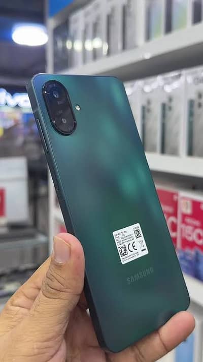 Samsung Mobile A07 10 by 10 4gb 64gb