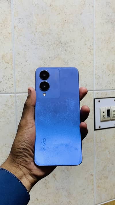 Vivo Y17
