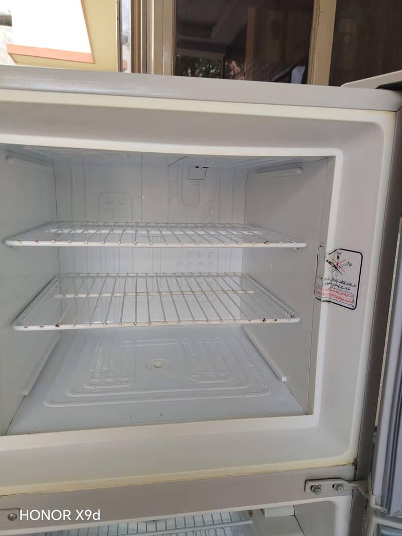 Dawlance fridge 1