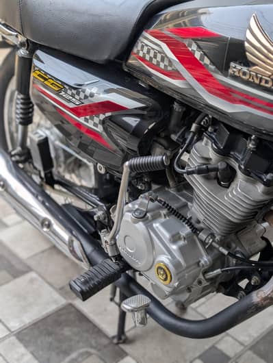 Honda CG 125 (2023/2024) -Ad read kren phly Pictures ki demand na kren