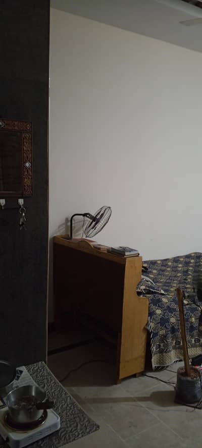 Roommate Required – Studio Apartment Sharing