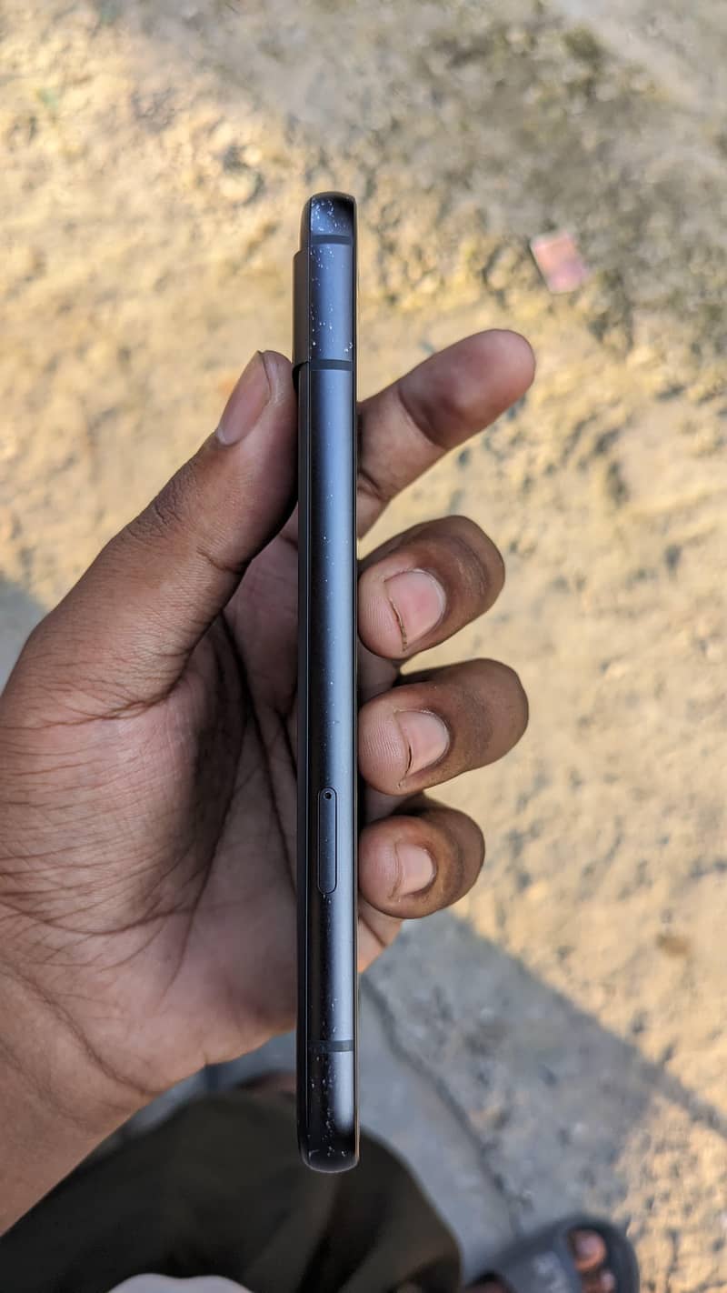 Google Pixel 8a 2