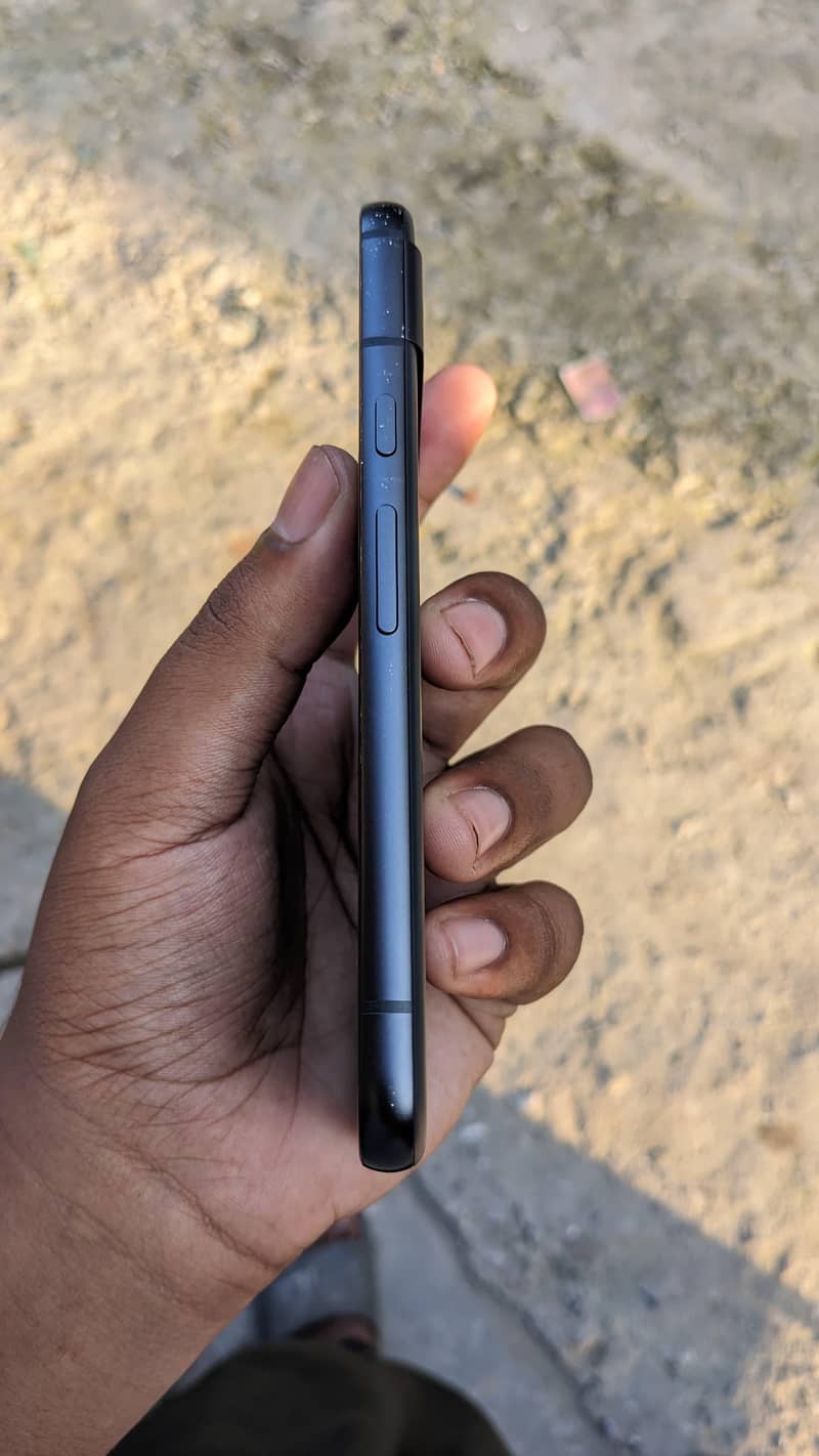 Google Pixel 8a 3