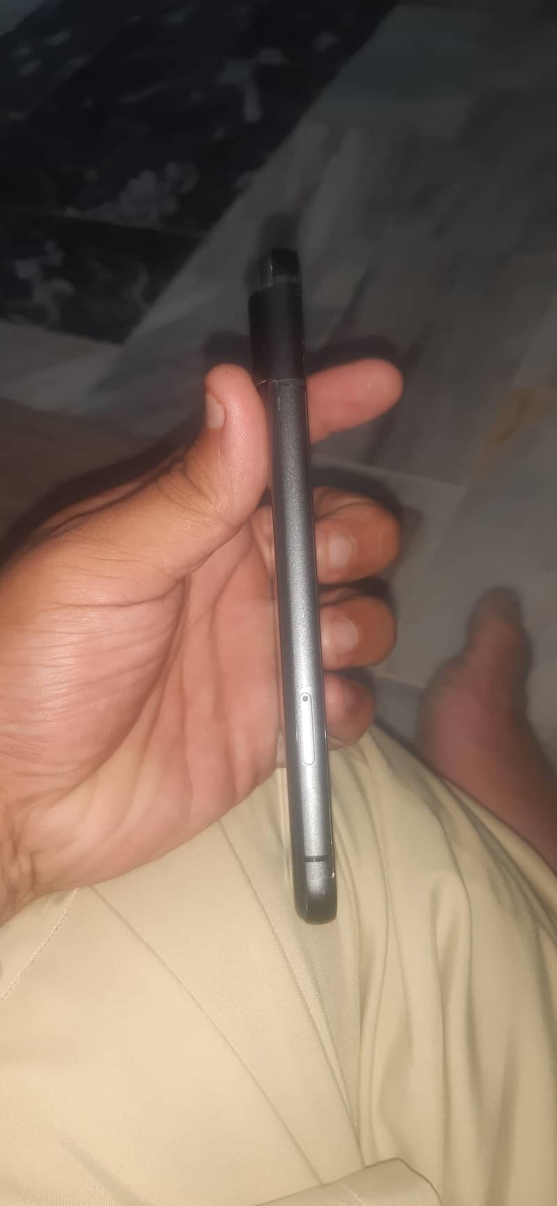 Google Pixel 8 2