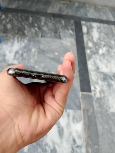 Apple iPhone X