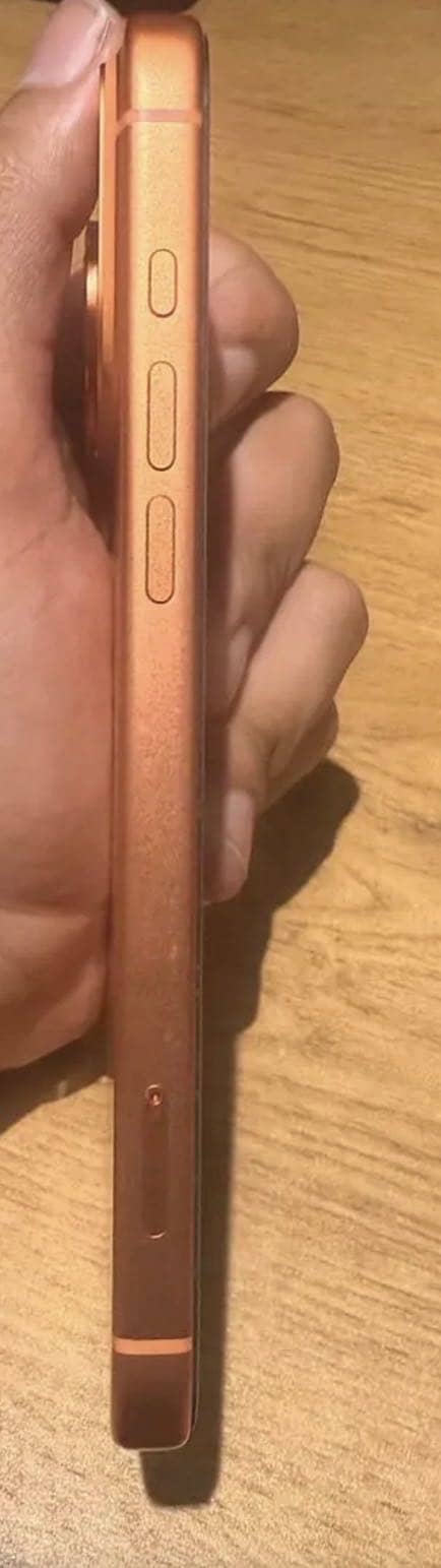 Apple iPhone 17 Pro Max 1
