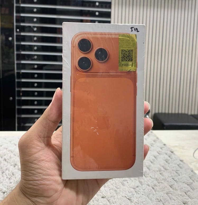 Apple iPhone 17 Pro Max 6
