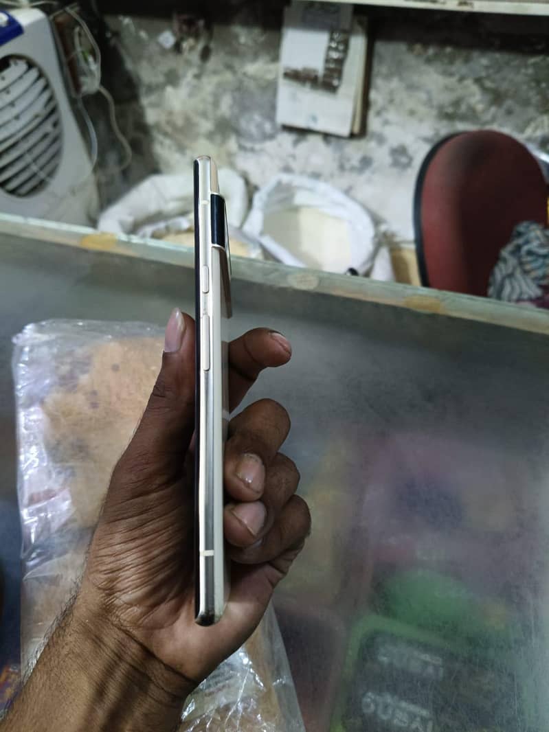 Google Pixel 6 Pro 2