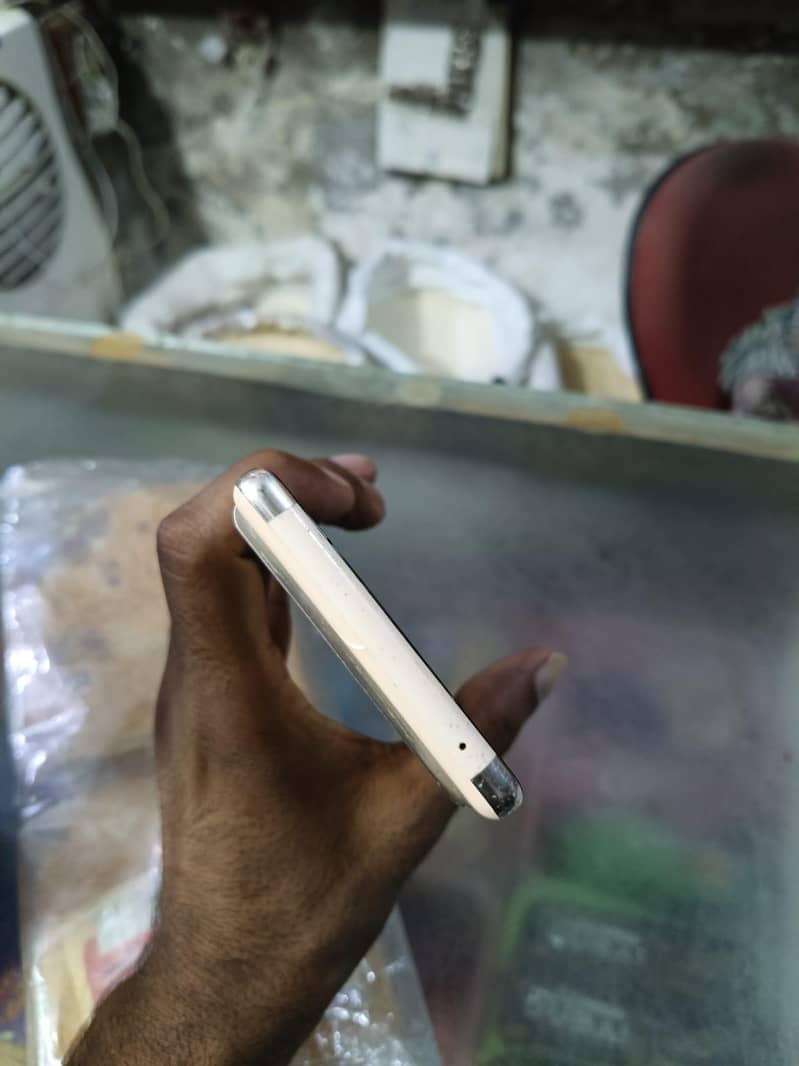 Google Pixel 6 Pro 6