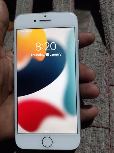 Apple iPhone 7