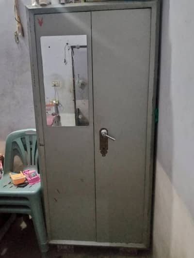 iron Almari with Mirror – Used, Good Condition