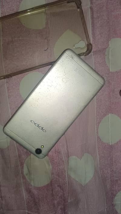 OPPO A37
