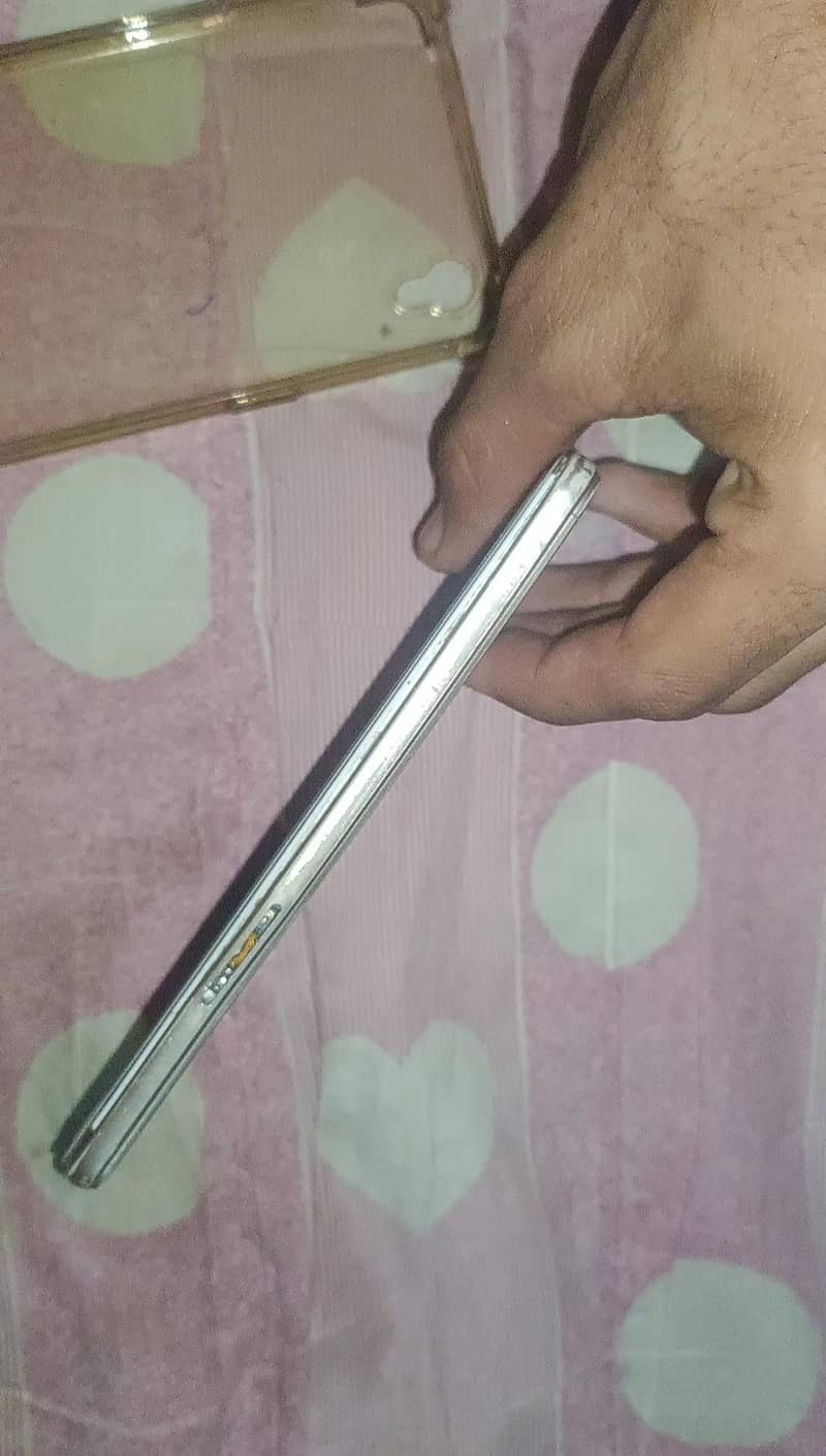 OPPO A37 1