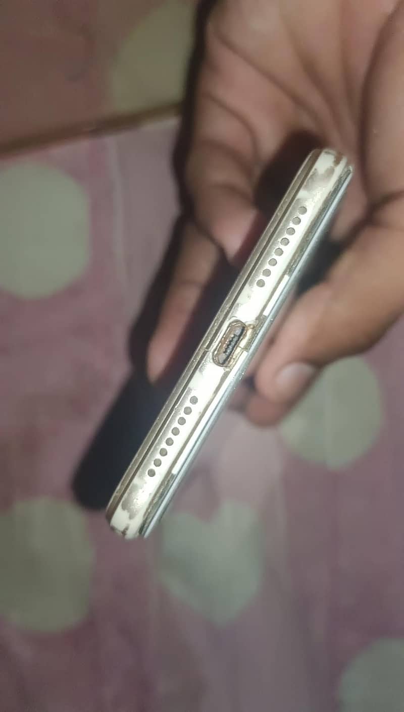 OPPO A37 3
