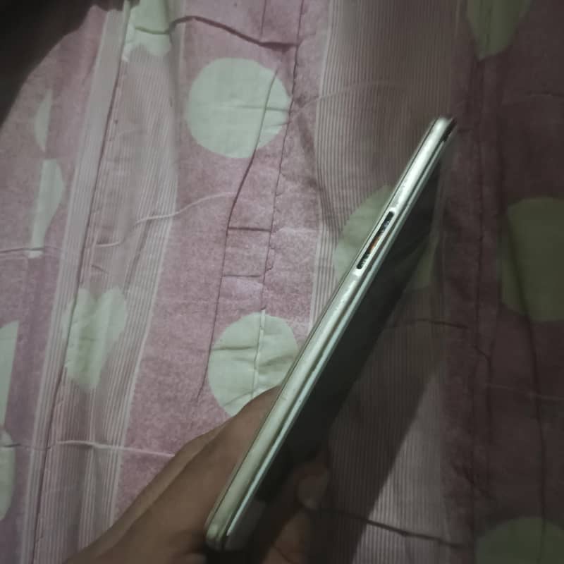 OPPO A37 7