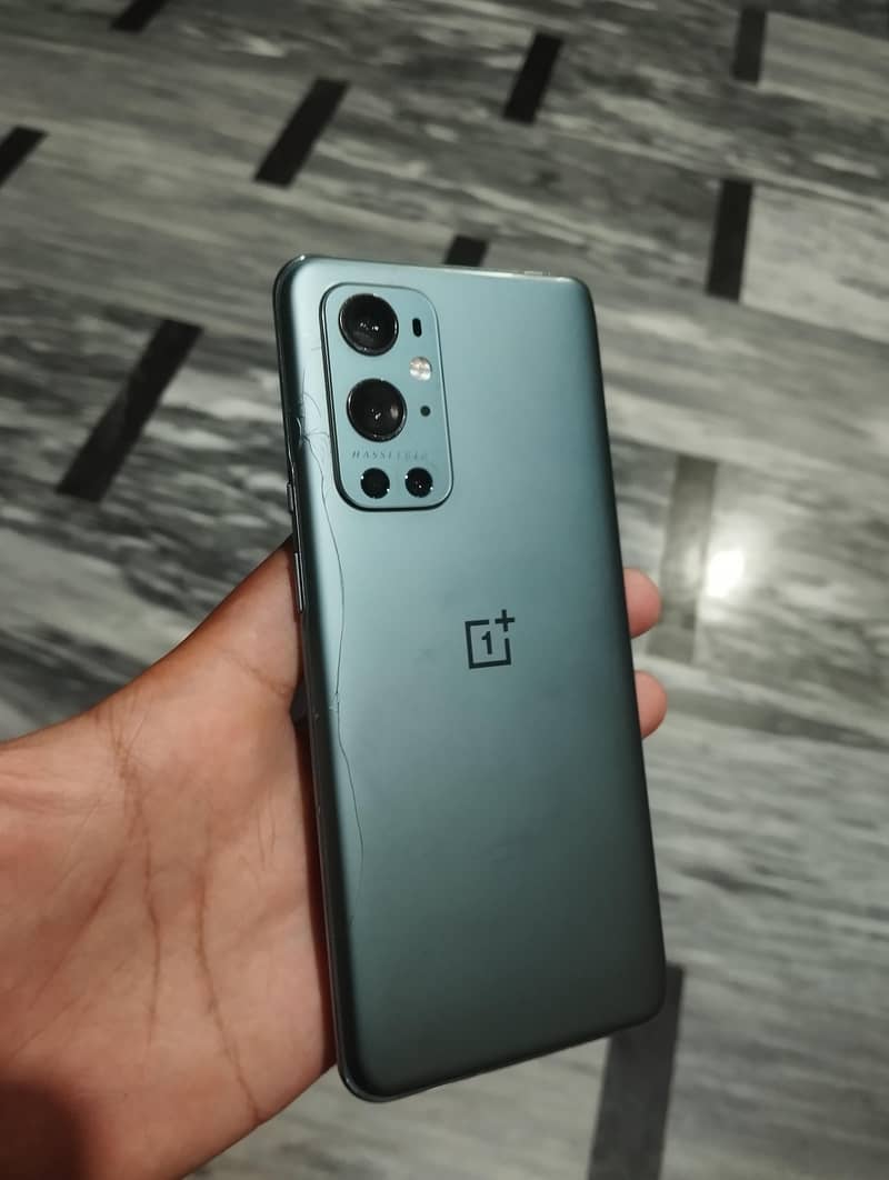One Plus 9 Pro 1