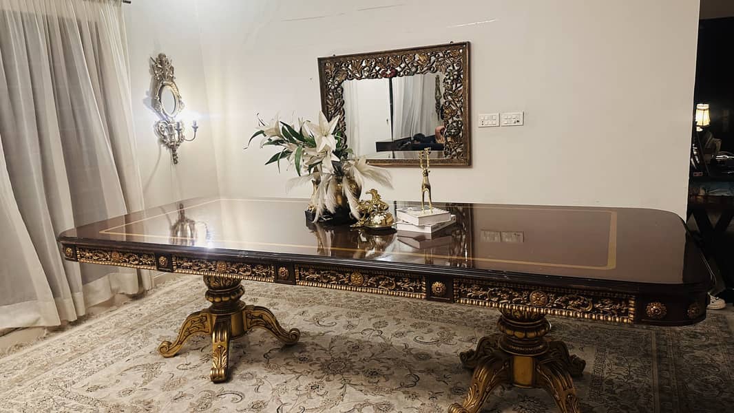 Dinning Table 0