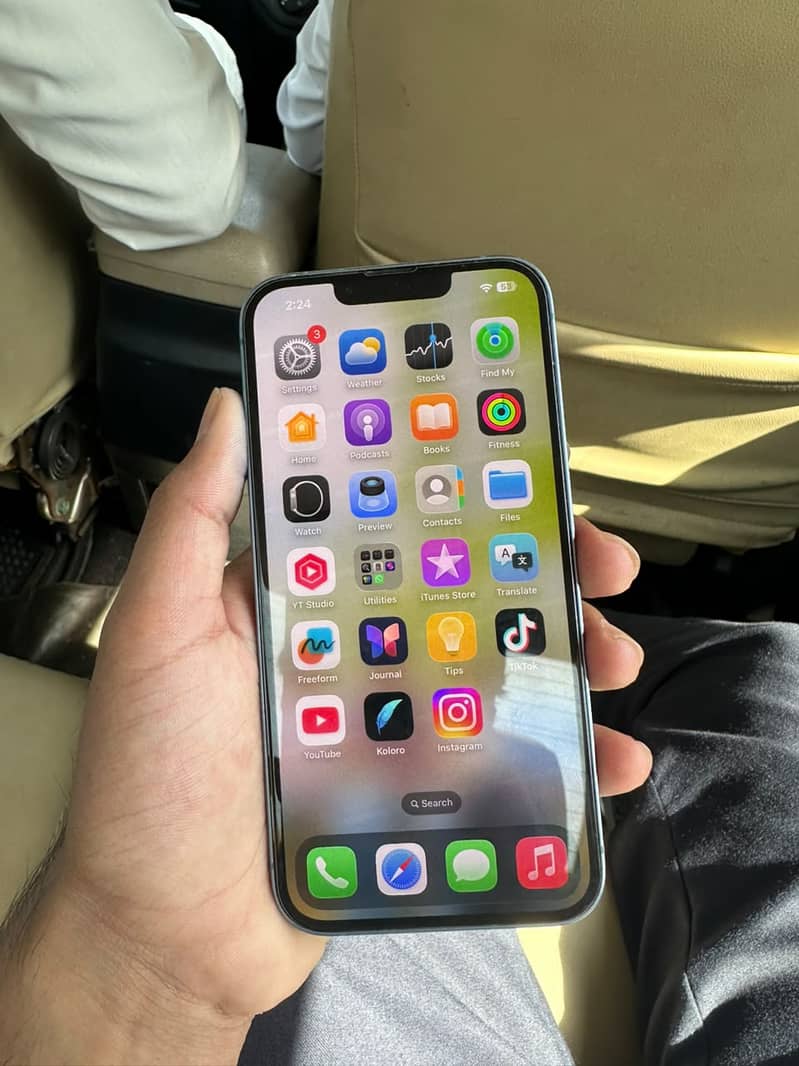 Apple iPhone 14 1