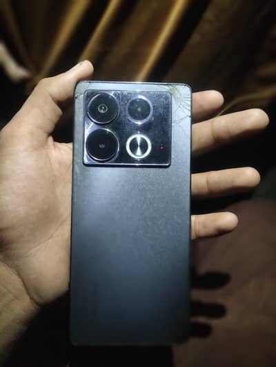 Infinix Note 40
