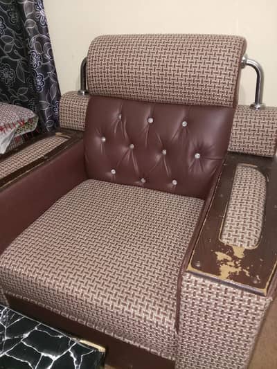 02 Sofa 1 seater