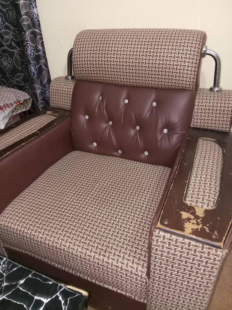 02 Sofa Seater 0