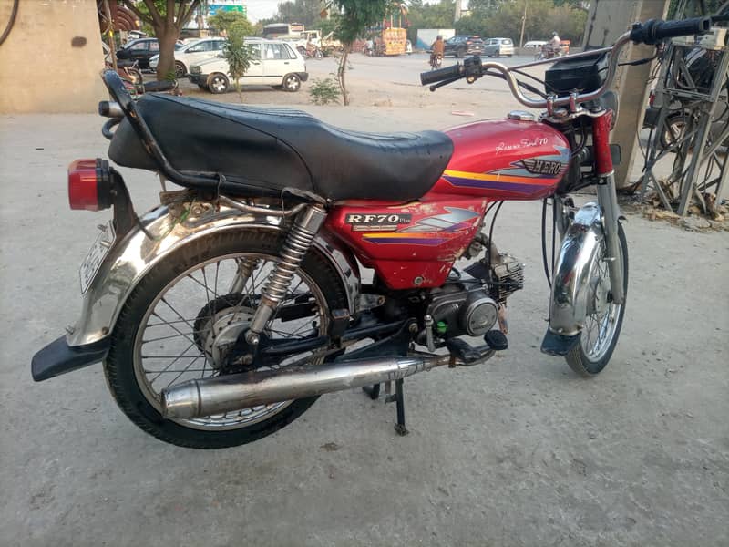 Hero 70 5