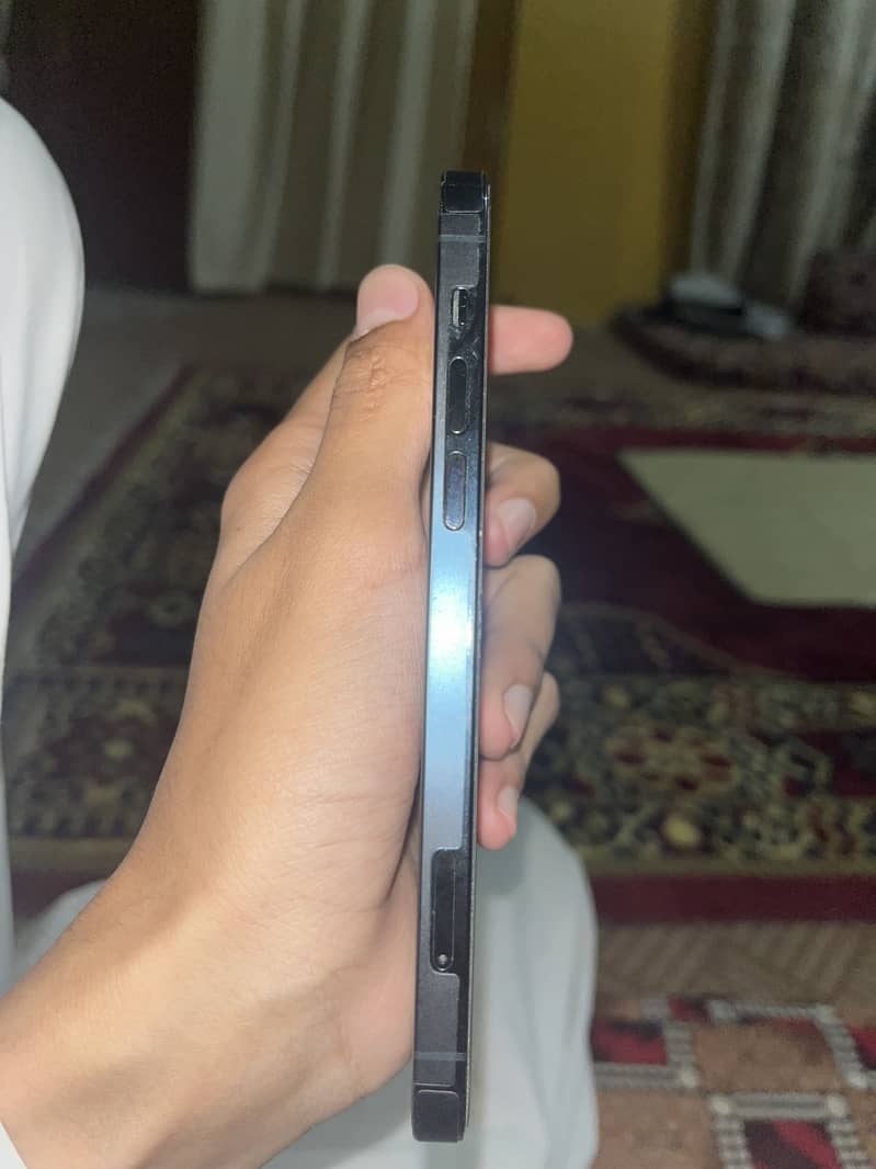 Iphone 12 pro 6