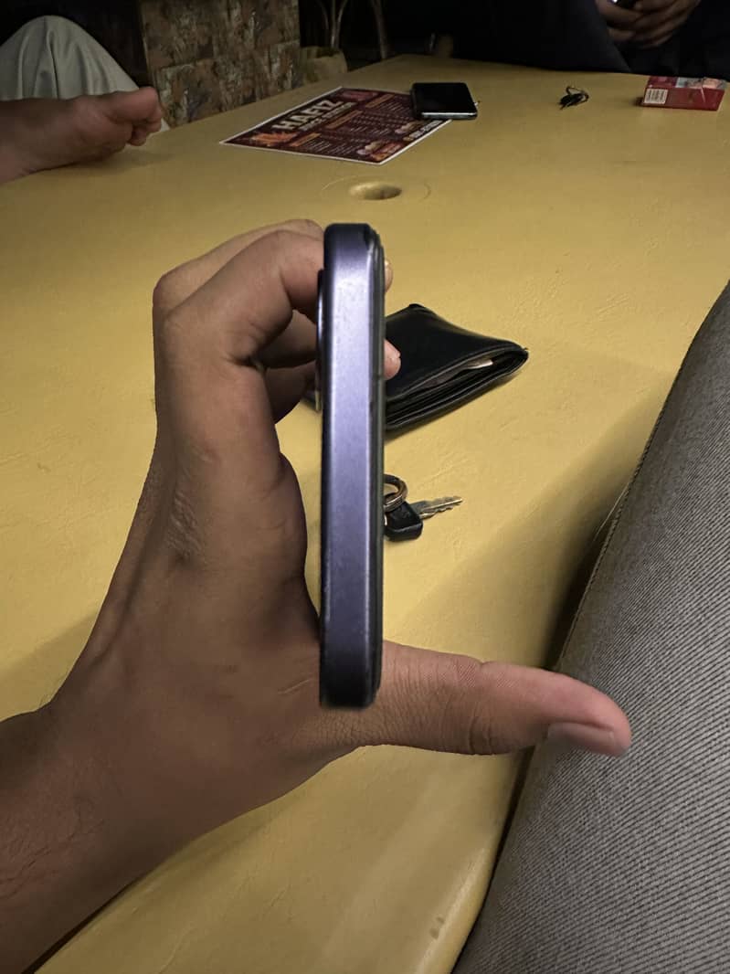 OPPO A6 1