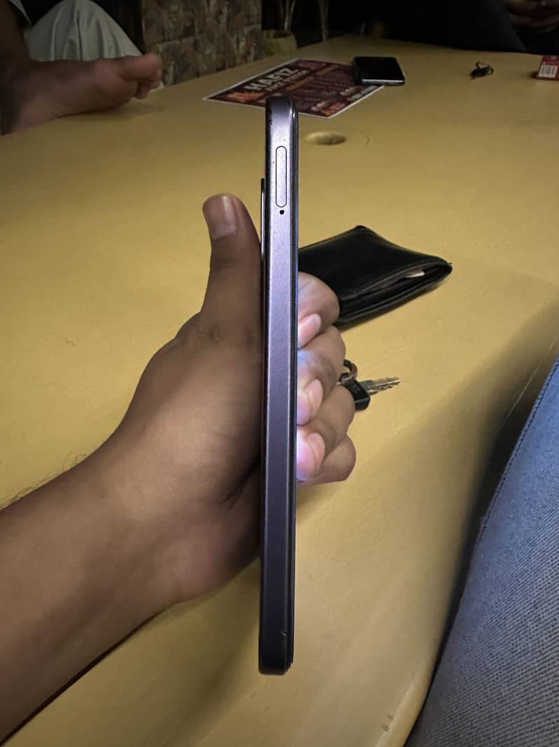 OPPO A6 2