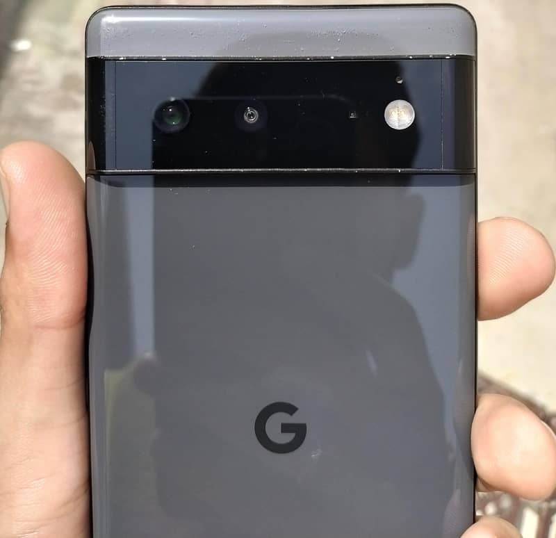 Google Pixel 6 4