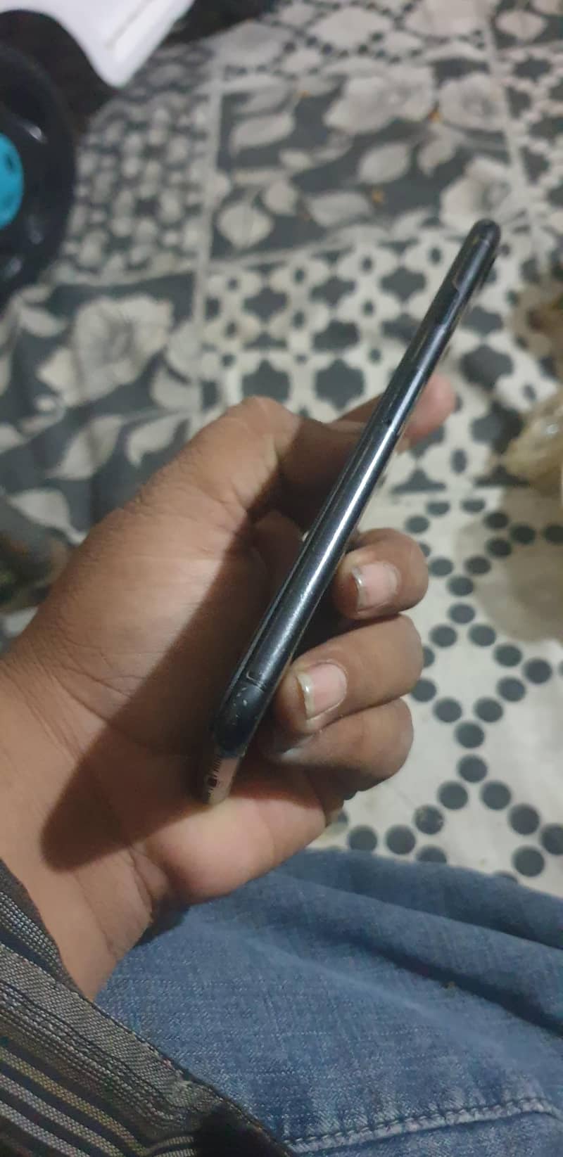 Apple iPhone 7 3