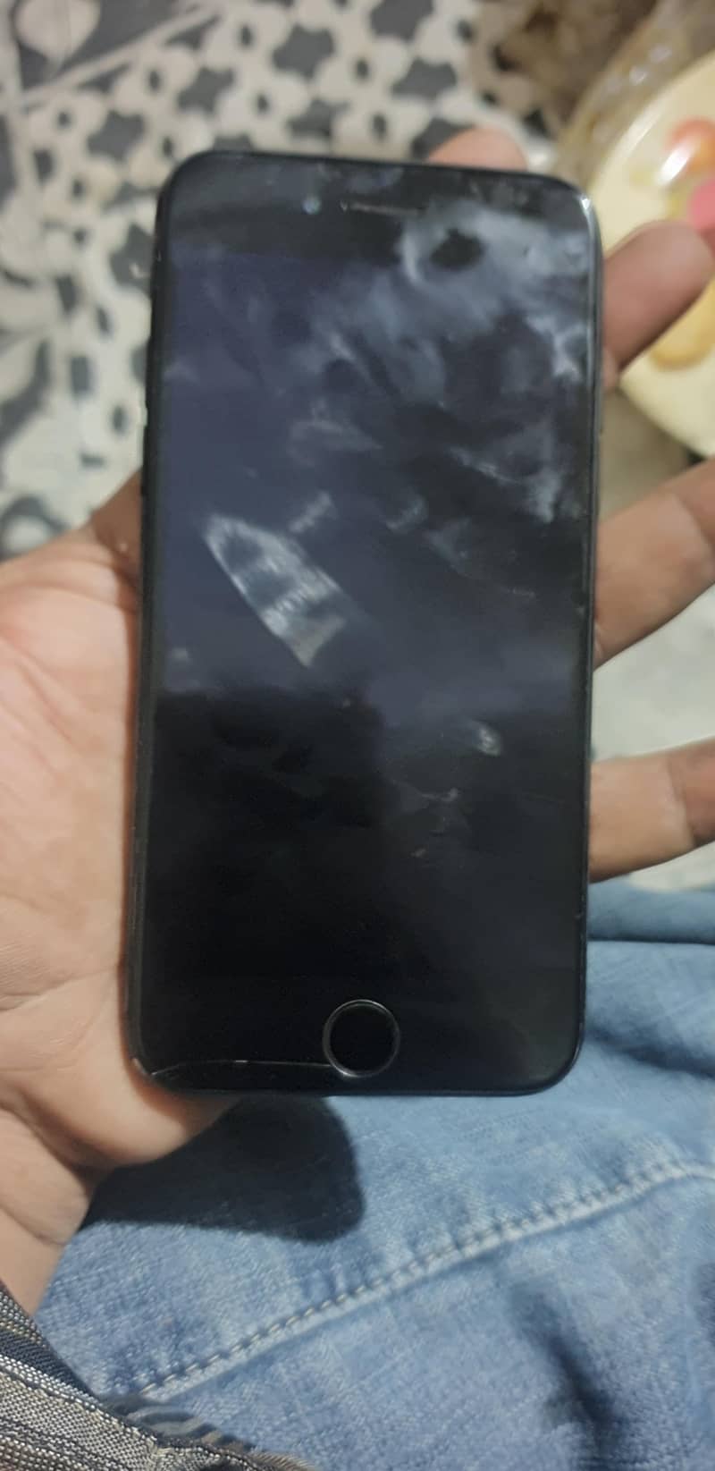 Apple iPhone 7 6