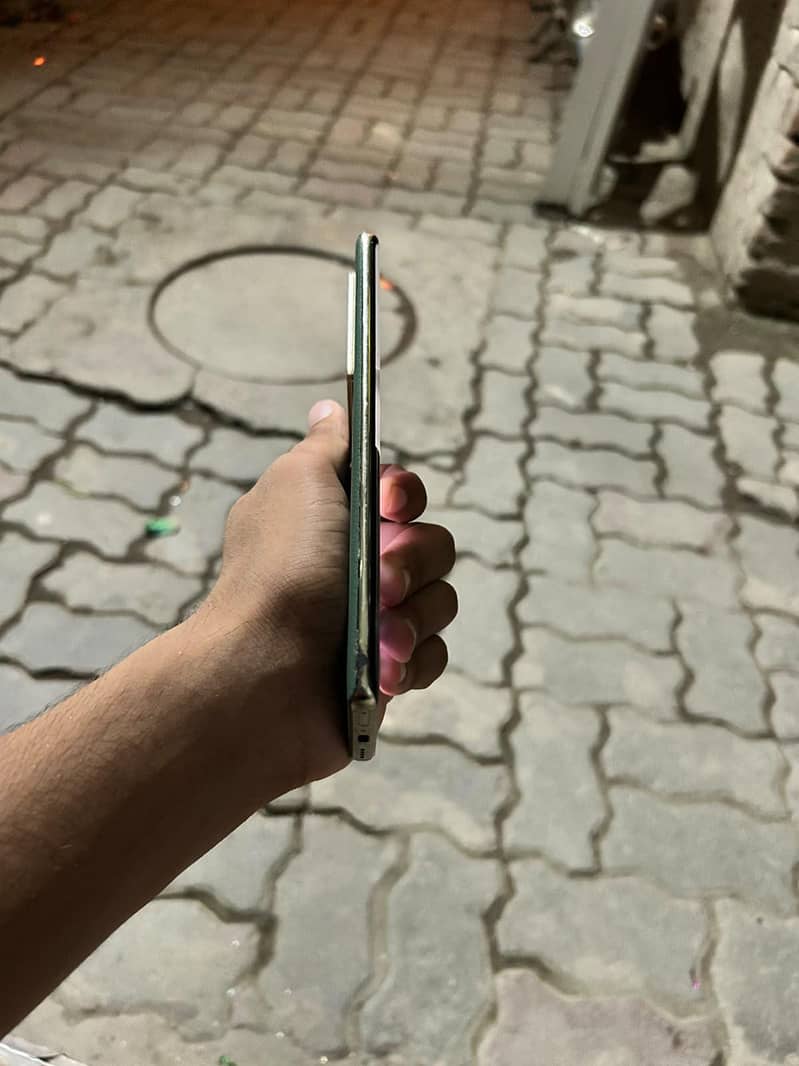 Infinix Note 40 Pro 1