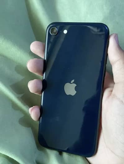 Apple iPhone SE 2020 MDM 64gb 88% battrey health water pack