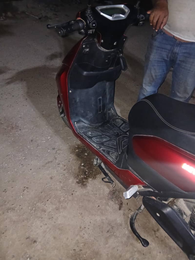 scoote 5