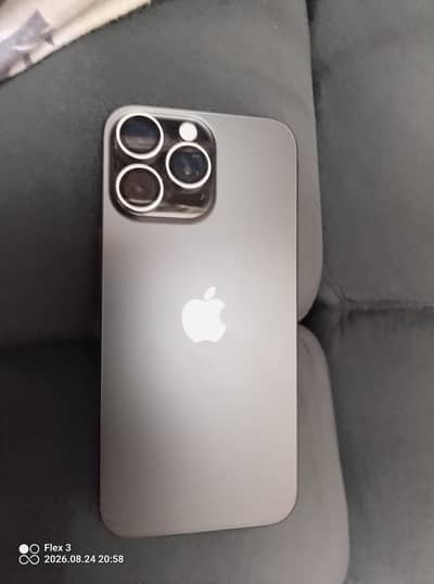 iPhone 16 PM 256gb 95% Original Waterpack phone 10/10