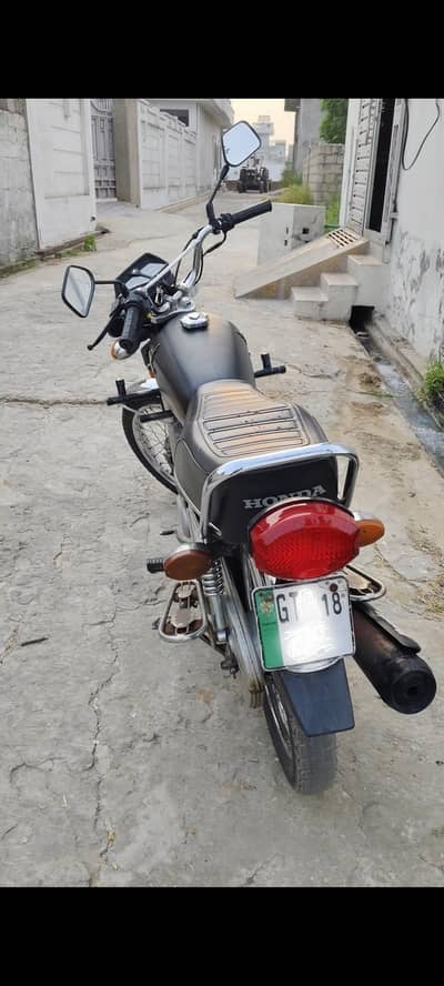 Doctor Used Hond CG125 First Owner
