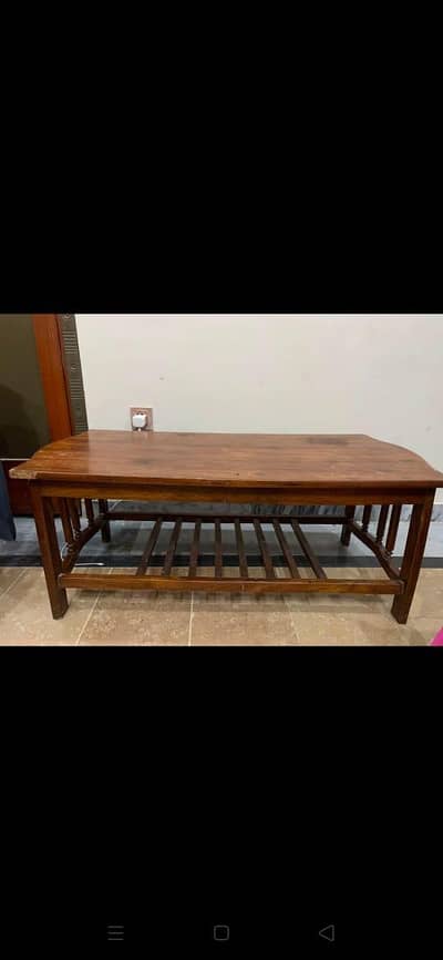 3 Table set