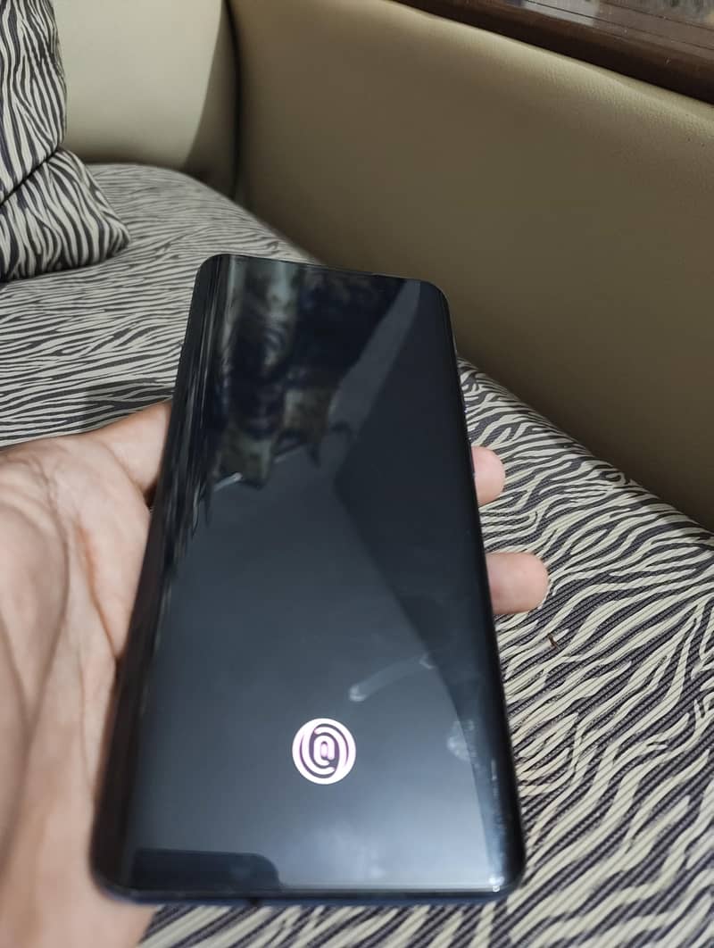 One Plus 7 Pro 3
