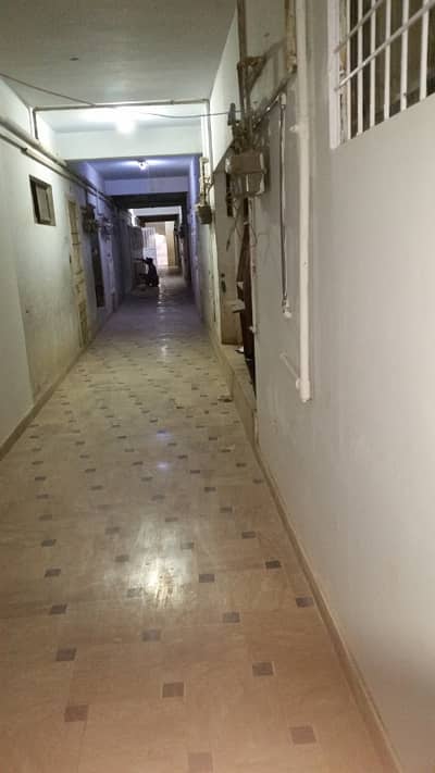 OLYMPIC TOWER 2 BED DD FLAT FOR SALE IN GULSHAN E IQBAL BLOCK 11