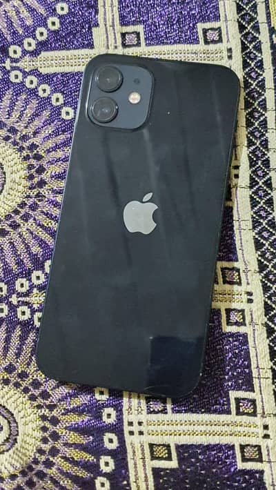 Apple iPhone 12
