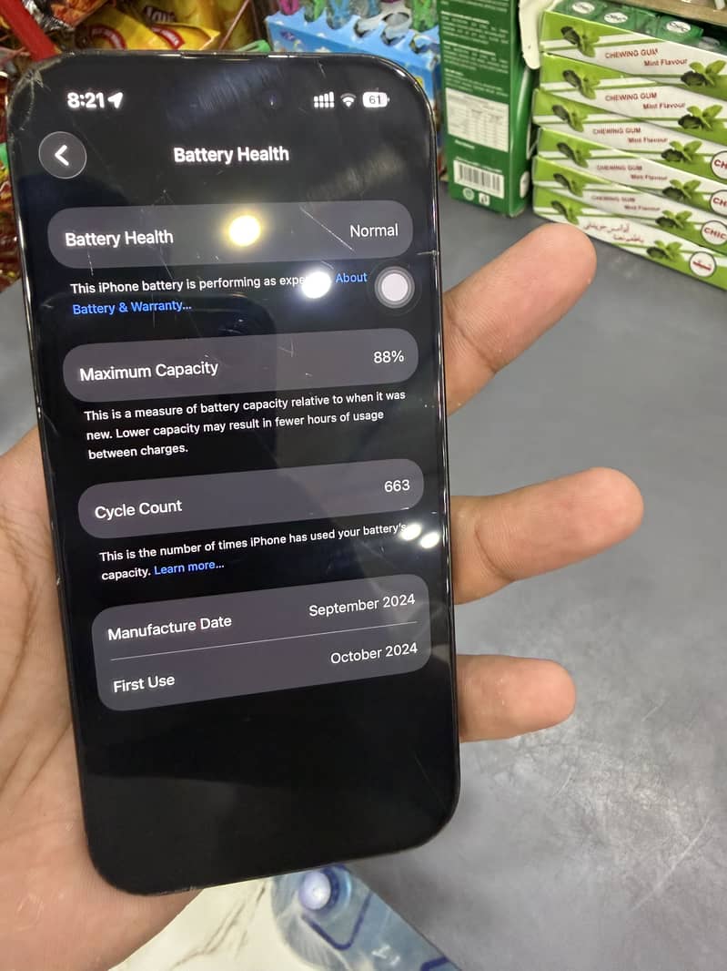 Apple iPhone 16 Pro 4