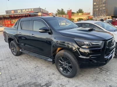 Toyota Revo 2017